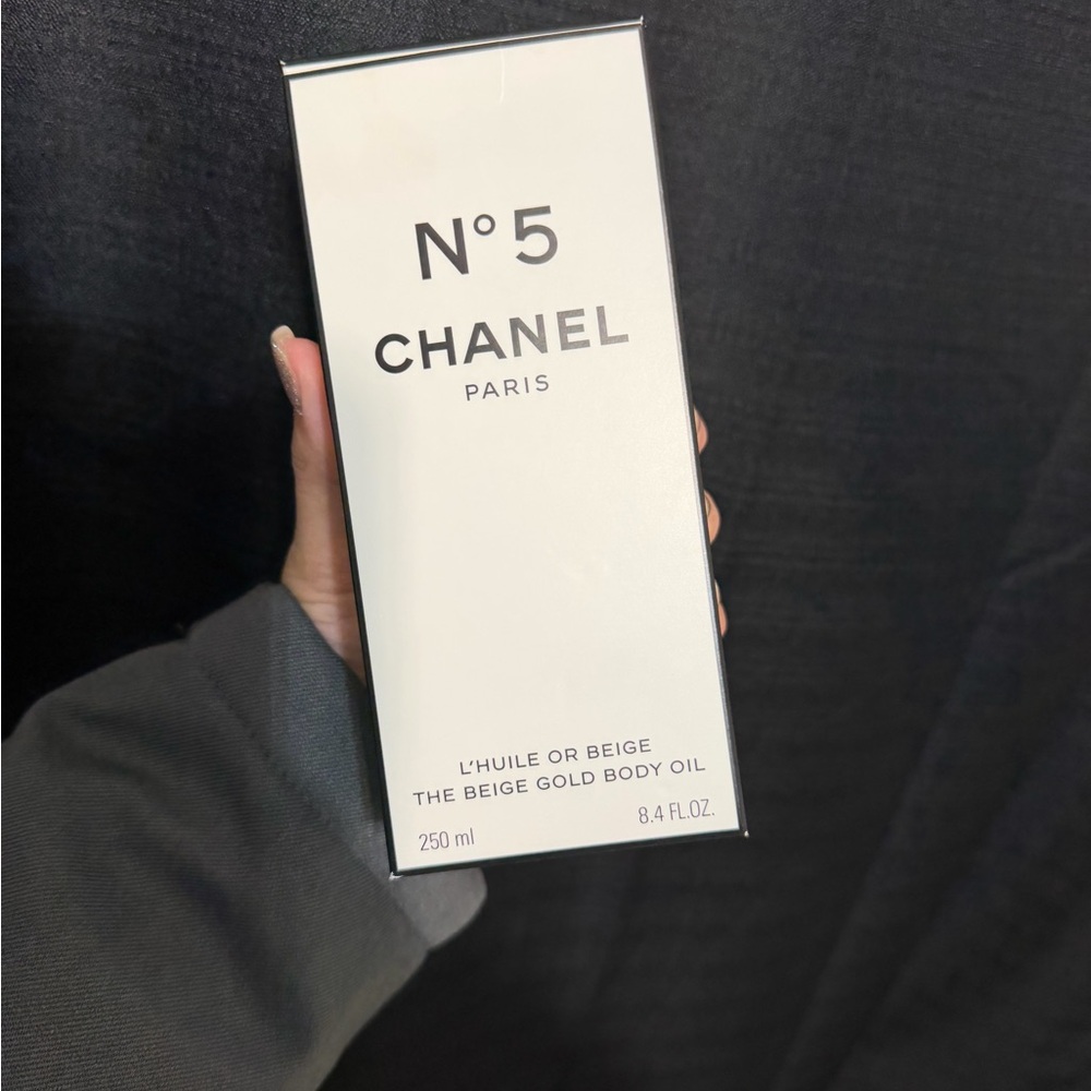 CHANEL No. 5 Beige Gold Body Oil